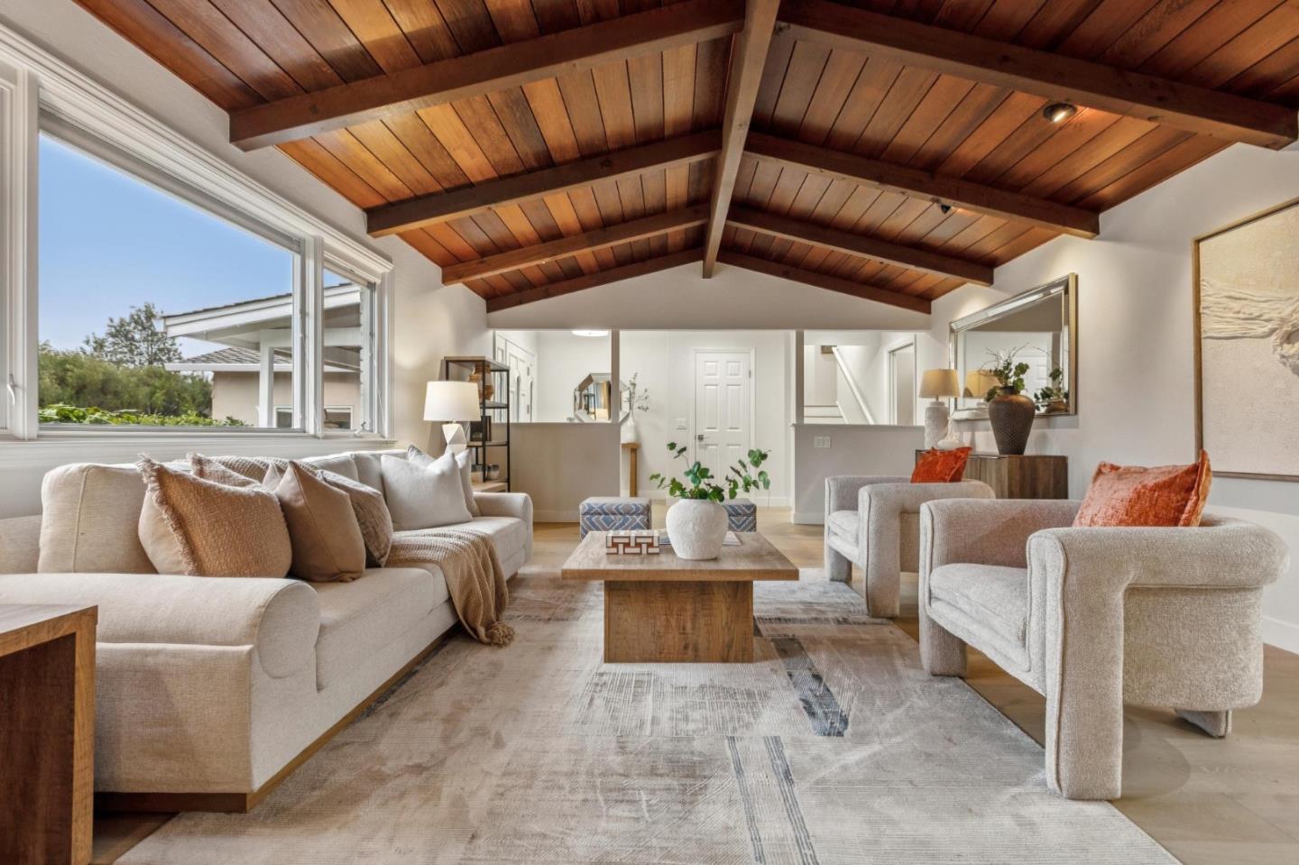 Detail Gallery Image 5 of 29 For 12044 Saraglen Ct, Saratoga,  CA 95070 - 4 Beds | 3 Baths