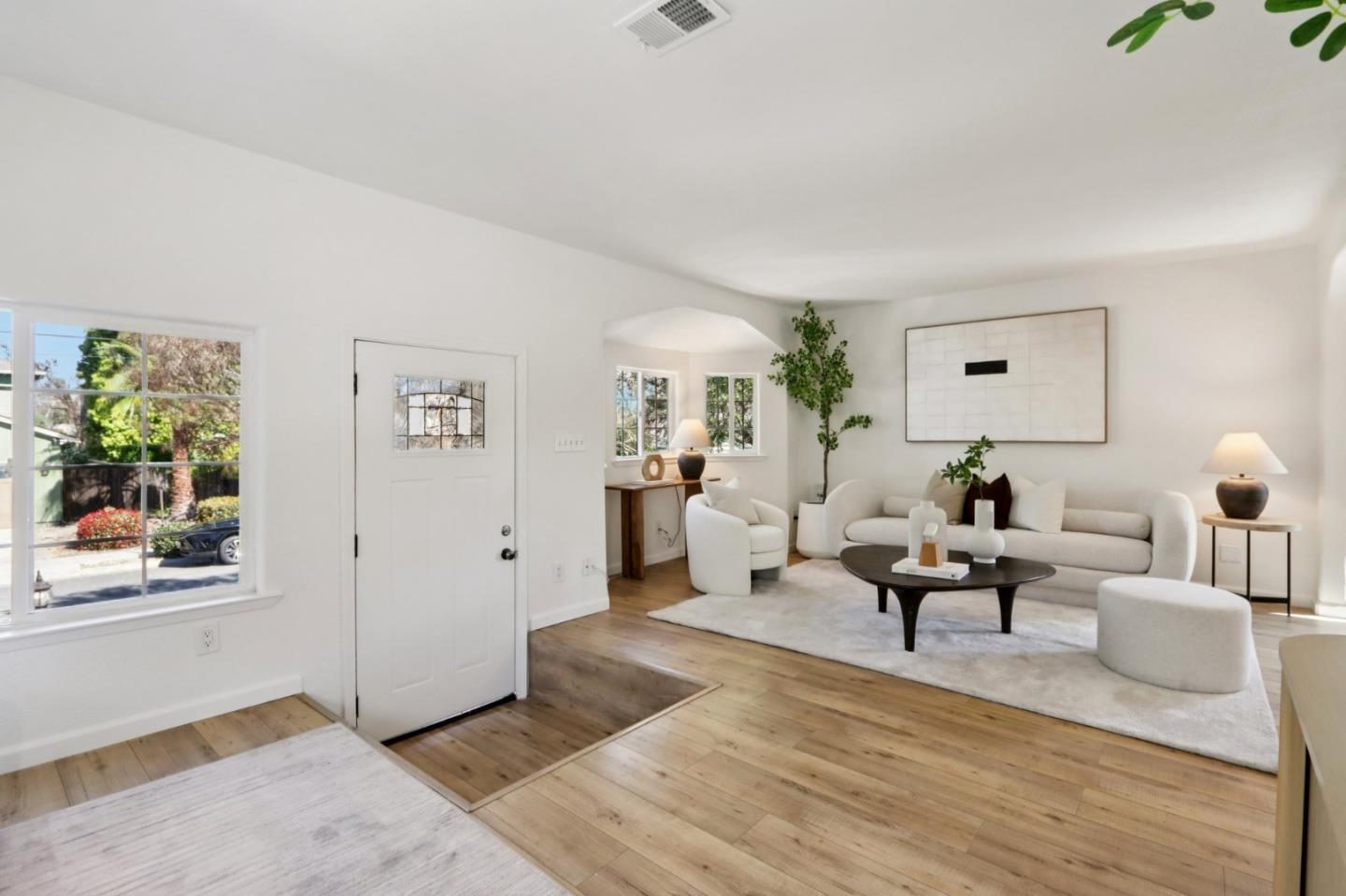 Detail Gallery Image 7 of 50 For 554 Fisk Ave, San Jose,  CA 95125 - 5 Beds | 3 Baths