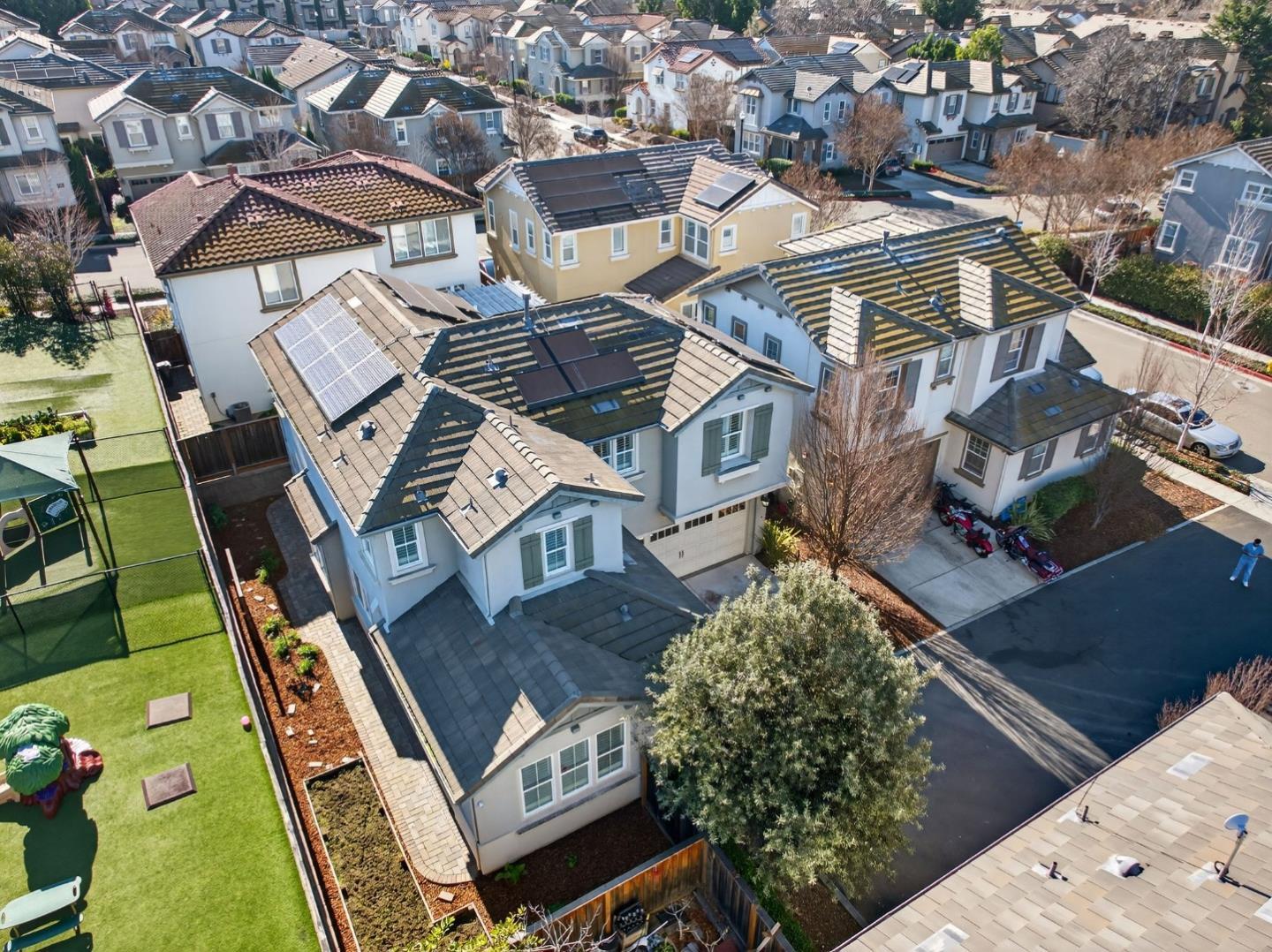 Detail Gallery Image 47 of 49 For 3210 La Rochelle Way, San Jose,  CA 95135 - 4 Beds | 3 Baths