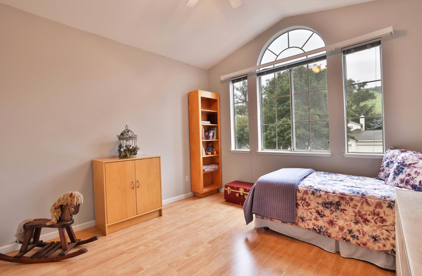 Detail Gallery Image 22 of 43 For 7085 Wilderness Cir, San Jose,  CA 95135 - 4 Beds | 3 Baths