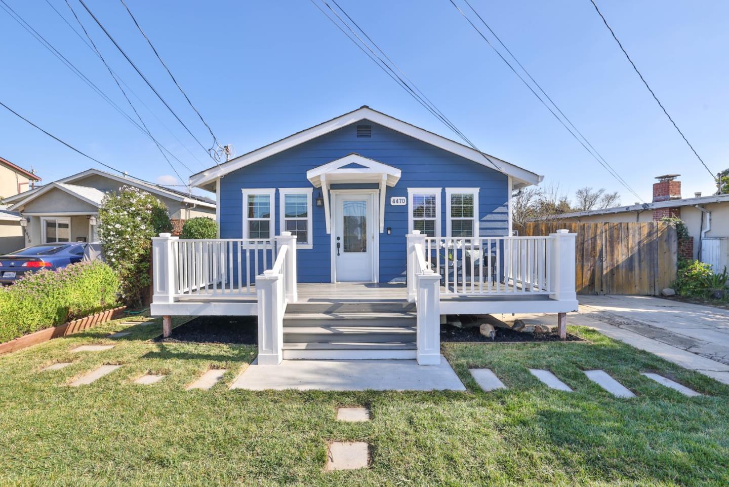 Front Image Thumbnail for ML82035002