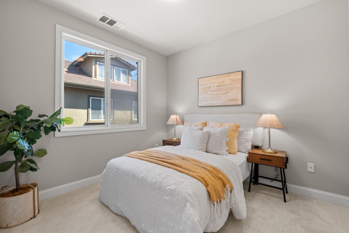 Detail Gallery Image 11 of 49 For 1756 Ringwood Ave, San Jose,  CA 95131 - 4 Beds | 3/1 Baths