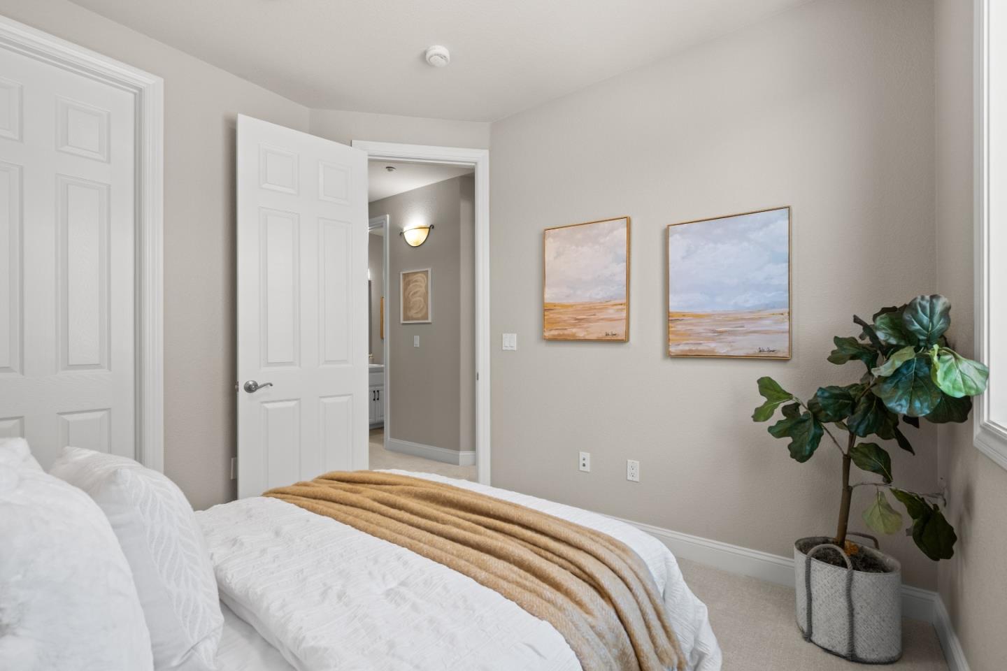 Detail Gallery Image 13 of 49 For 1756 Ringwood Ave, San Jose,  CA 95131 - 4 Beds | 3/1 Baths