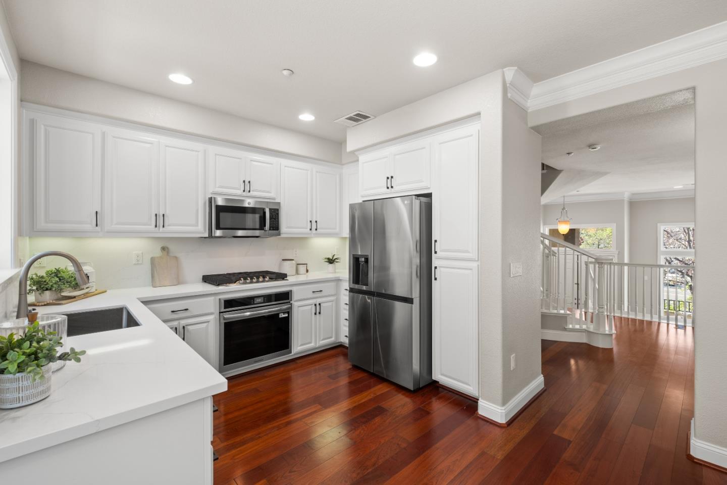 Detail Gallery Image 28 of 49 For 1756 Ringwood Ave, San Jose,  CA 95131 - 4 Beds | 3/1 Baths