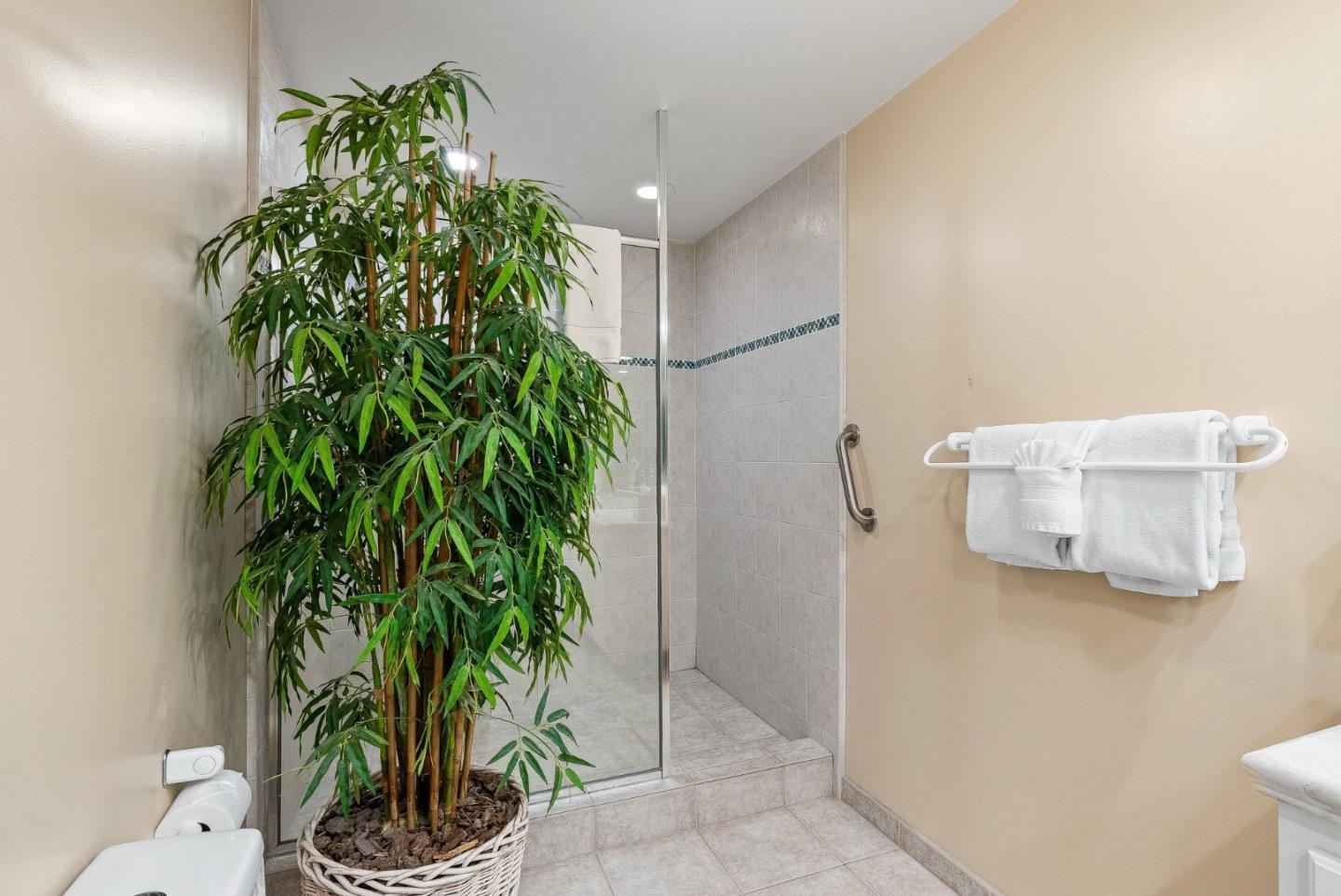 Detail Gallery Image 25 of 32 For 21 Cypress, La Selva Beach,  CA 95076 - 3 Beds | 3/1 Baths