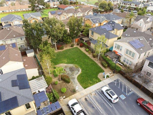 Detail Gallery Image 32 of 33 For 735 Painter Ct, Gilroy,  CA 95020 - 3 Beds | 2/1 Baths