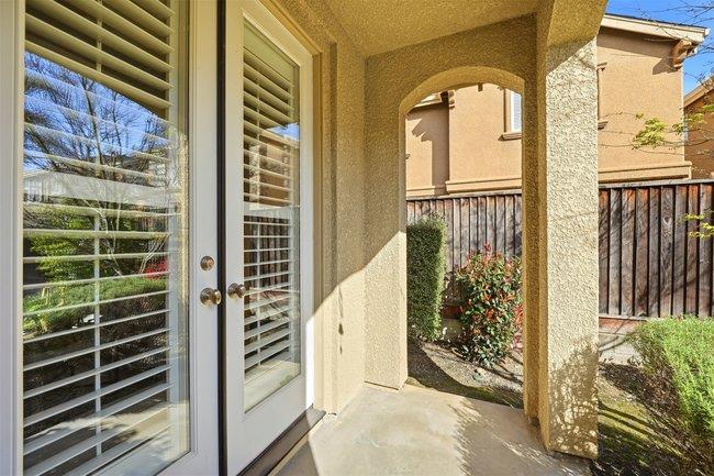 Detail Gallery Image 4 of 33 For 735 Painter Ct, Gilroy,  CA 95020 - 3 Beds | 2/1 Baths