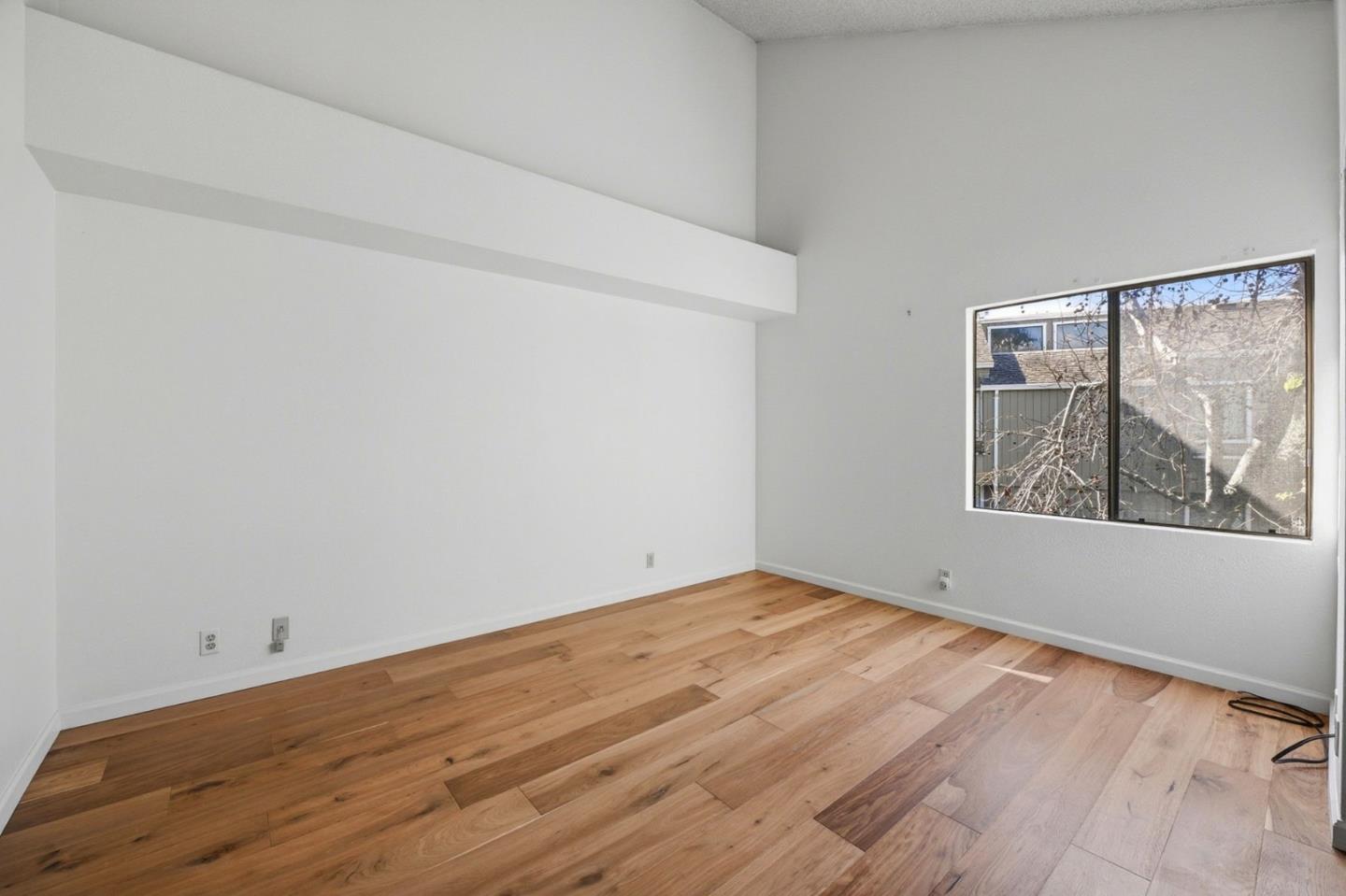 Detail Gallery Image 13 of 28 For 1776 Braddock Ct, San Jose,  CA 95125 - 2 Beds | 2 Baths