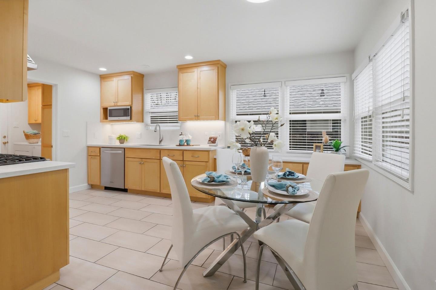 Detail Gallery Image 13 of 31 For 791 N 19th St, San Jose,  CA 95112 - 3 Beds | 2 Baths