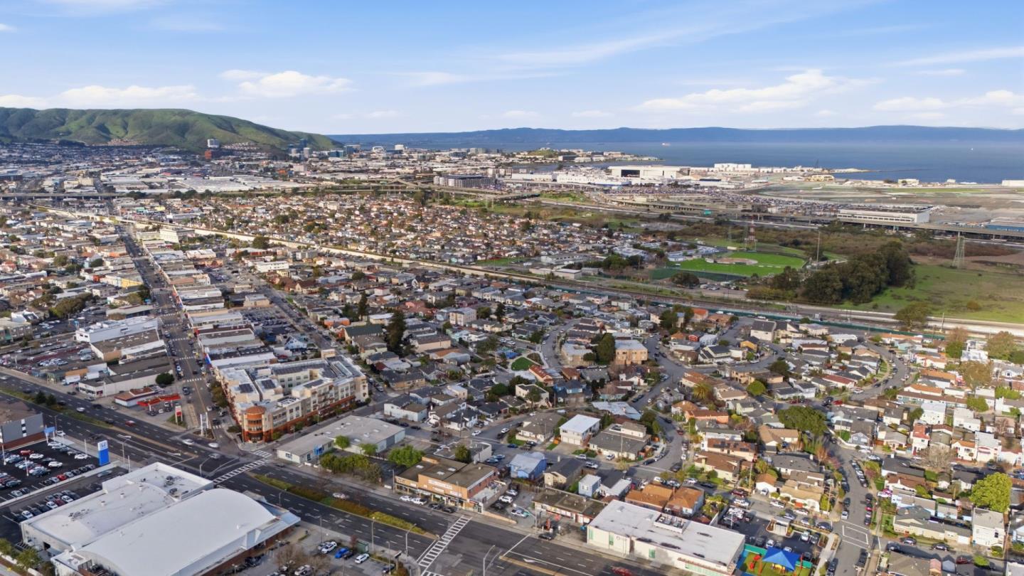 Detail Gallery Image 36 of 48 For 273 Poplar Ave, San Bruno,  CA 94066 - 3 Beds | 2 Baths