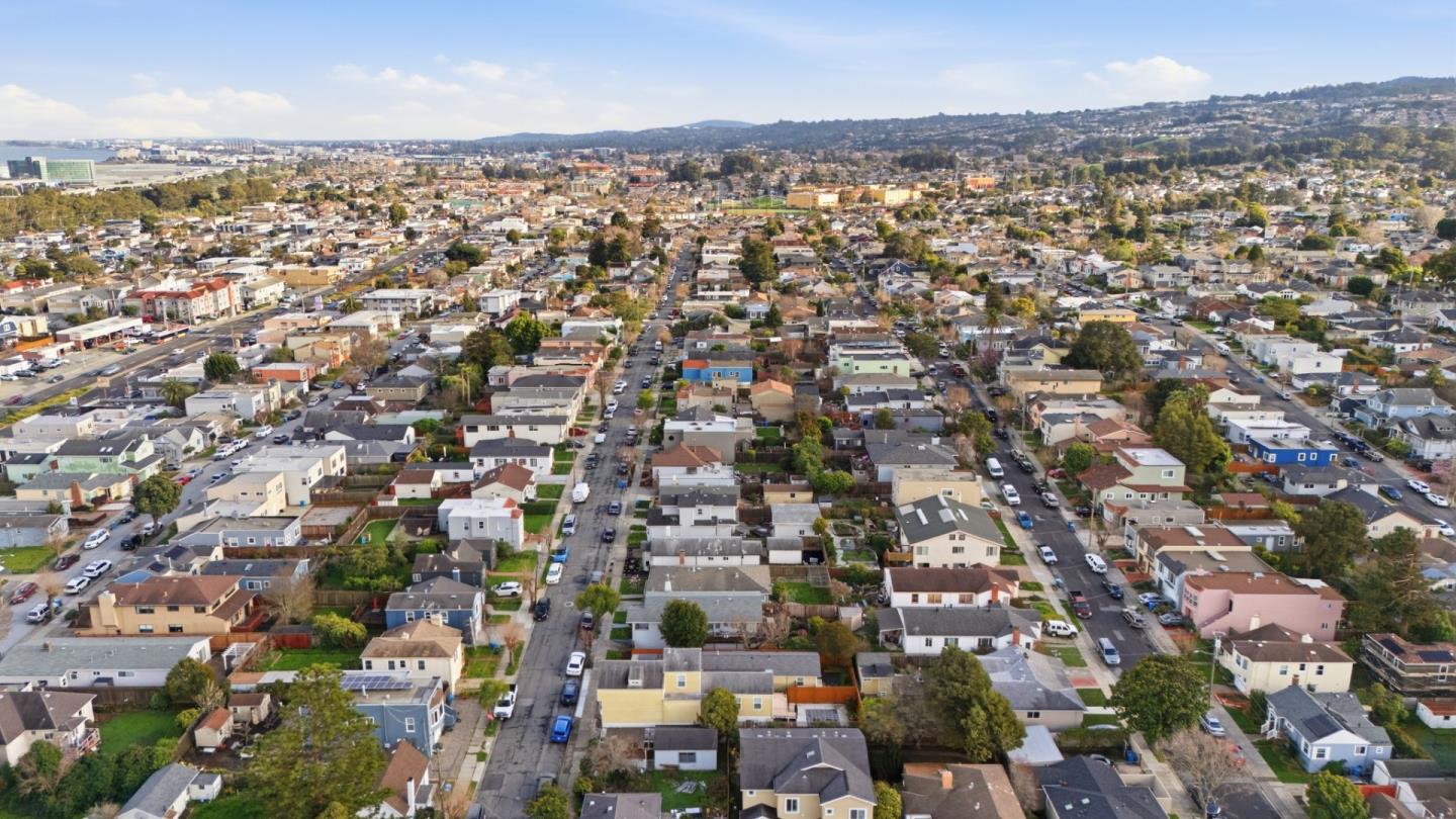 Detail Gallery Image 43 of 48 For 273 Poplar Ave, San Bruno,  CA 94066 - 3 Beds | 2 Baths