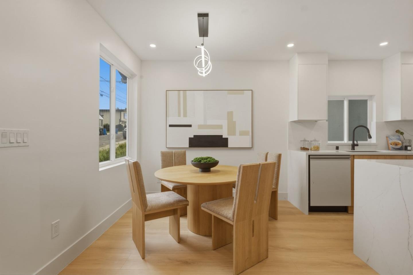 Detail Gallery Image 5 of 48 For 273 Poplar Ave, San Bruno,  CA 94066 - 3 Beds | 2 Baths