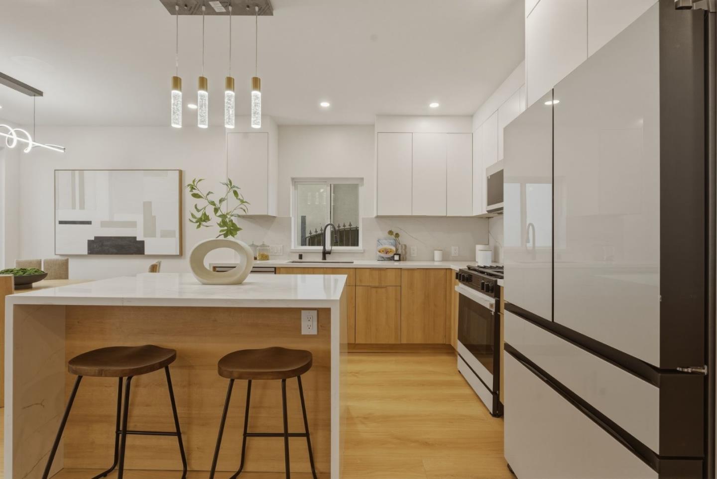 Detail Gallery Image 9 of 48 For 273 Poplar Ave, San Bruno,  CA 94066 - 3 Beds | 2 Baths