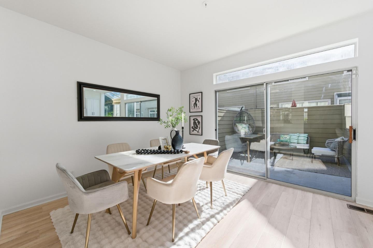 Detail Gallery Image 21 of 62 For 509 Porpoise Bay Ter #C,  Sunnyvale,  CA 94089 - 3 Beds | 2/1 Baths