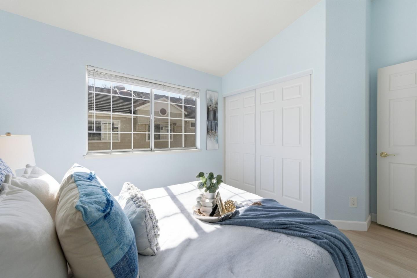 Detail Gallery Image 42 of 62 For 509 Porpoise Bay Ter #C,  Sunnyvale,  CA 94089 - 3 Beds | 2/1 Baths