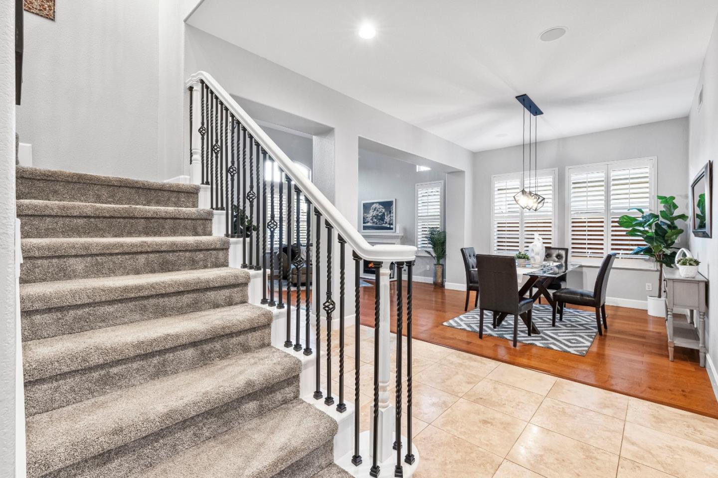 Detail Gallery Image 18 of 50 For 18312 Solano Ct, Morgan Hill,  CA 95037 - 4 Beds | 3 Baths