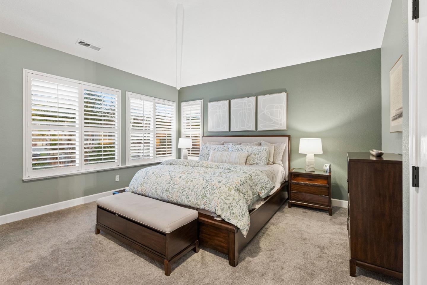 Detail Gallery Image 21 of 50 For 18312 Solano Ct, Morgan Hill,  CA 95037 - 4 Beds | 3 Baths