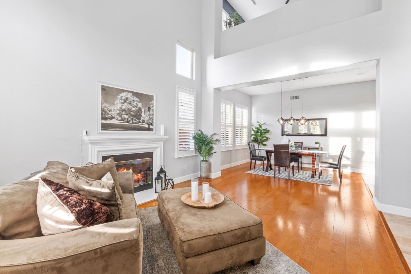 Detail Gallery Image 5 of 50 For 18312 Solano Ct, Morgan Hill,  CA 95037 - 4 Beds | 3 Baths