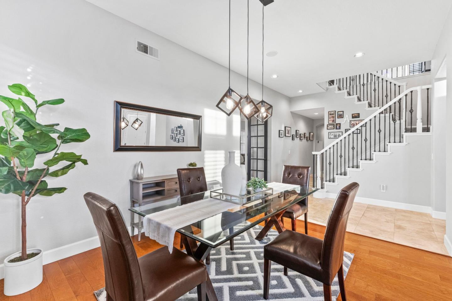 Detail Gallery Image 6 of 50 For 18312 Solano Ct, Morgan Hill,  CA 95037 - 4 Beds | 3 Baths