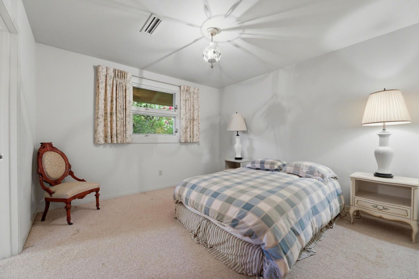 Detail Gallery Image 16 of 46 For 24733 Loma Prieta Ave, Los Gatos,  CA 95033 - 4 Beds | 3/1 Baths