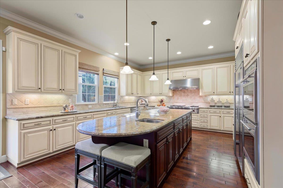 Detail Gallery Image 19 of 78 For 6617 Broadacres Dr, San Jose,  CA 95120 - 5 Beds | 4 Baths