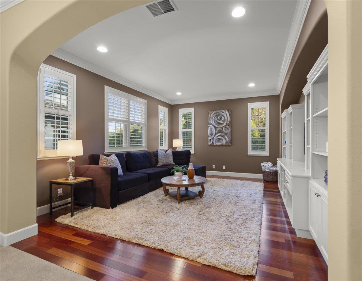 Detail Gallery Image 27 of 78 For 6617 Broadacres Dr, San Jose,  CA 95120 - 5 Beds | 4 Baths