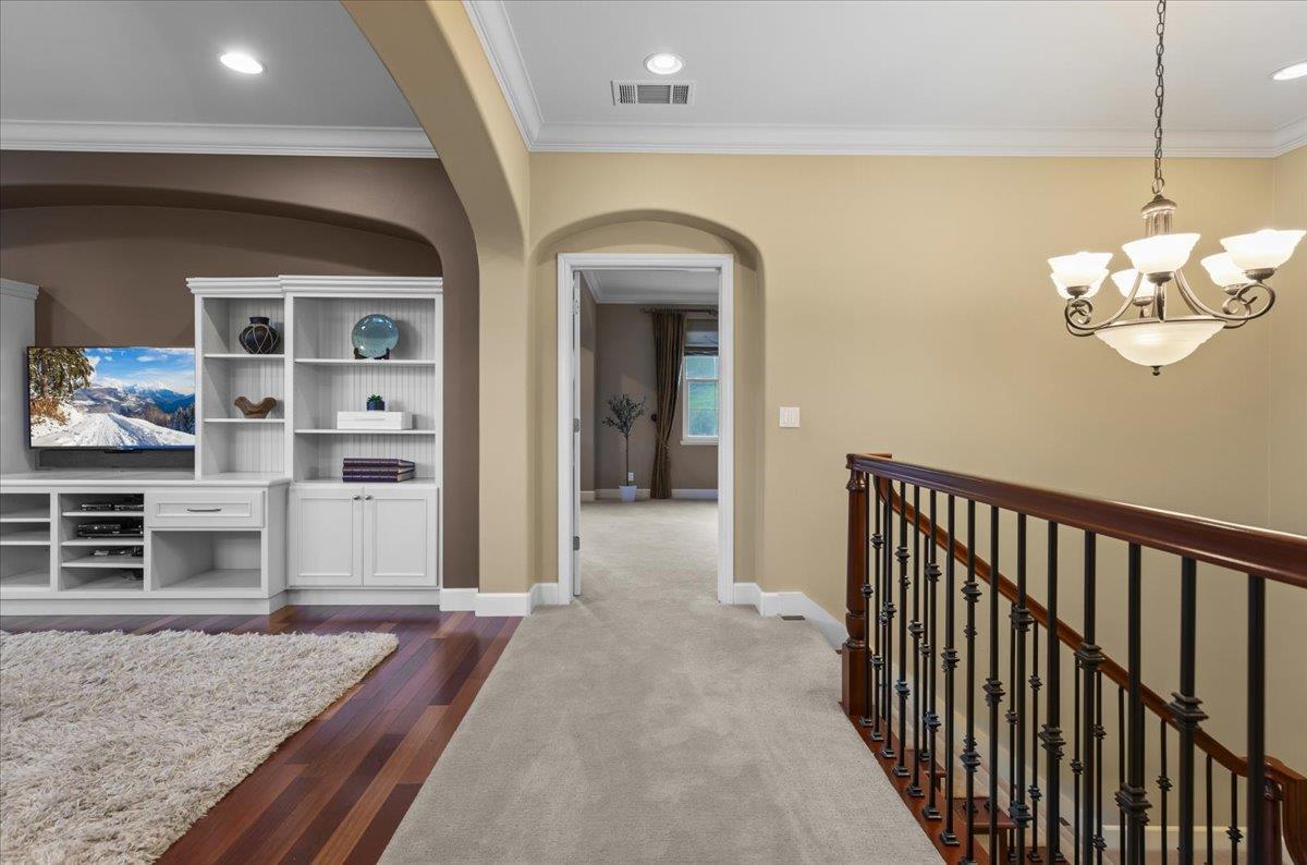 Detail Gallery Image 30 of 78 For 6617 Broadacres Dr, San Jose,  CA 95120 - 5 Beds | 4 Baths