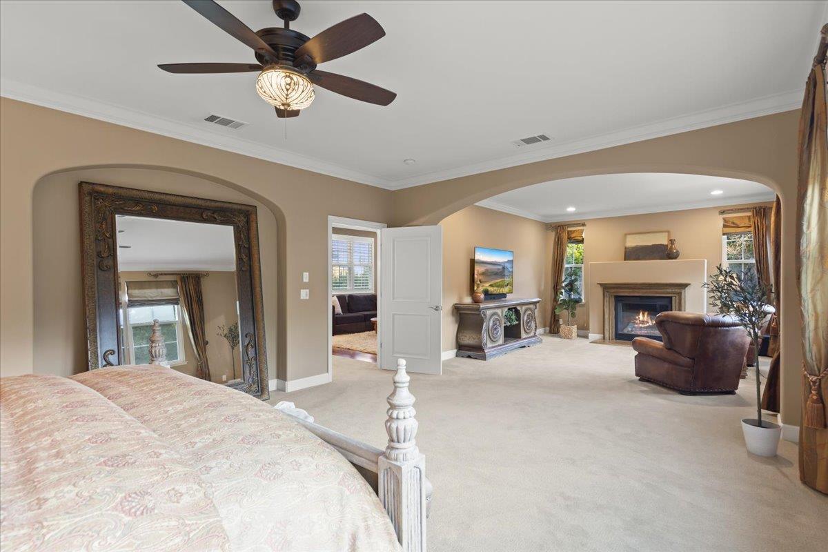 Detail Gallery Image 33 of 78 For 6617 Broadacres Dr, San Jose,  CA 95120 - 5 Beds | 4 Baths