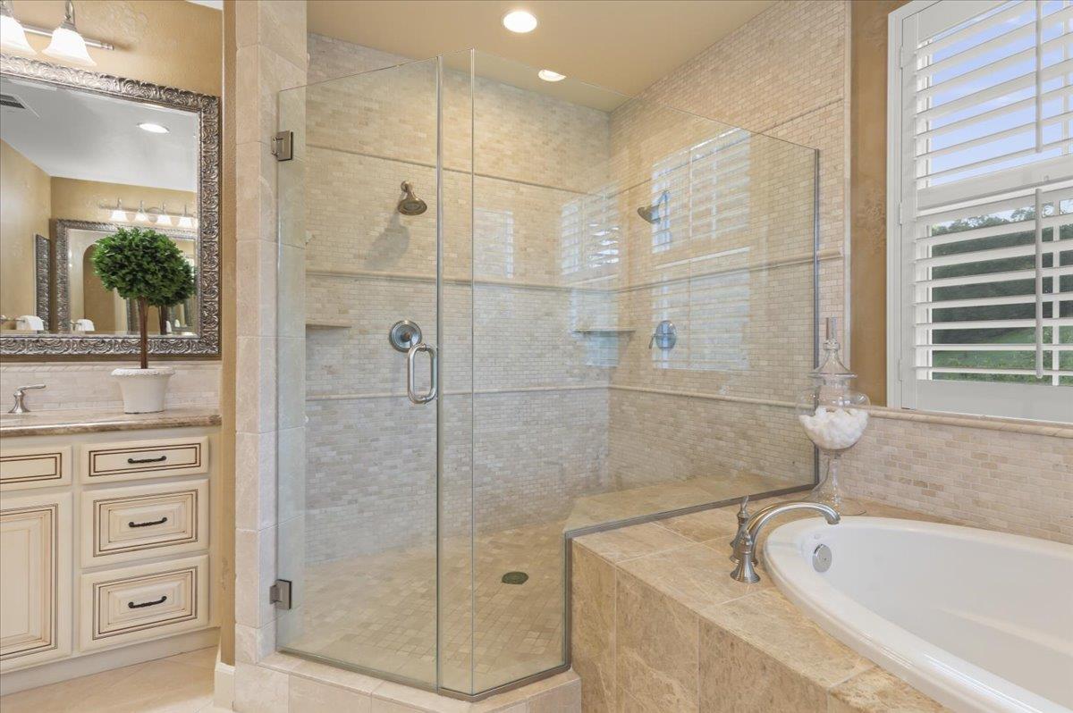 Detail Gallery Image 41 of 78 For 6617 Broadacres Dr, San Jose,  CA 95120 - 5 Beds | 4 Baths