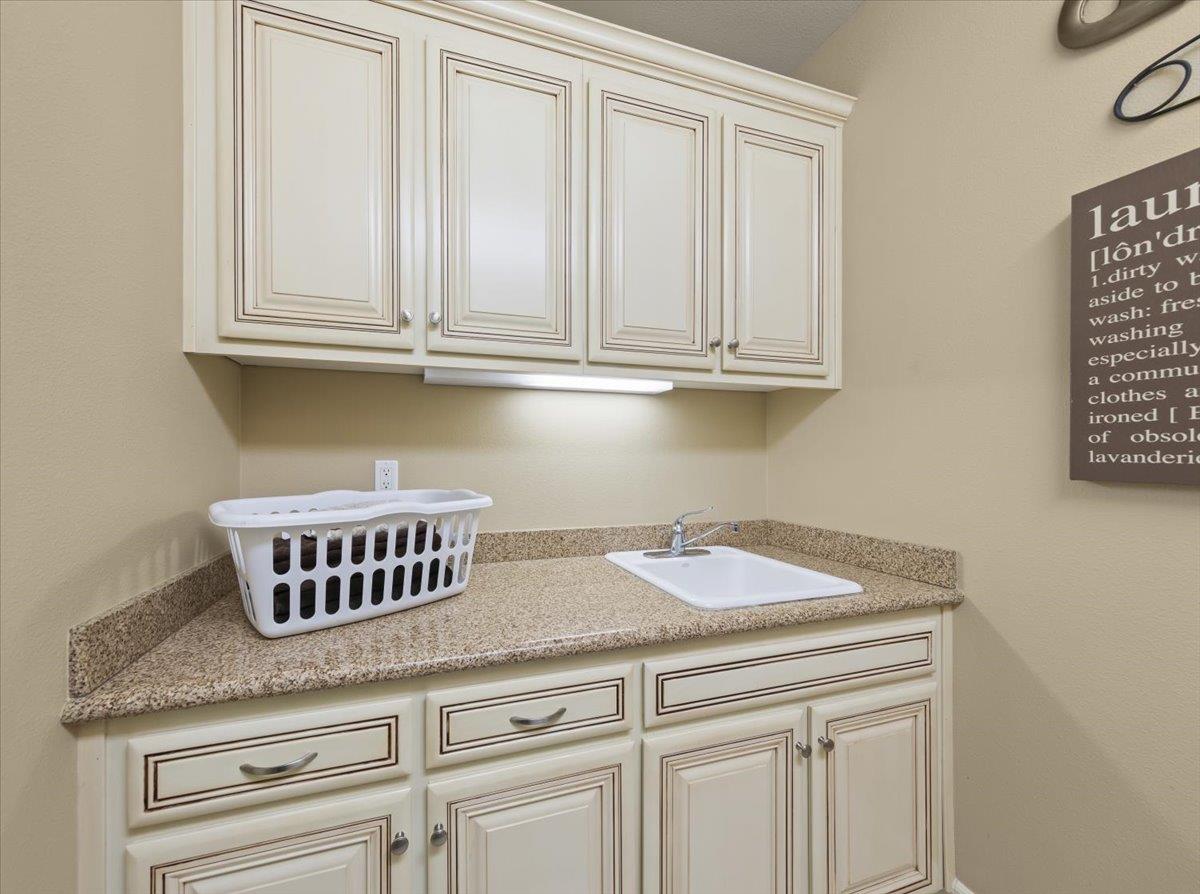 Detail Gallery Image 57 of 78 For 6617 Broadacres Dr, San Jose,  CA 95120 - 5 Beds | 4 Baths