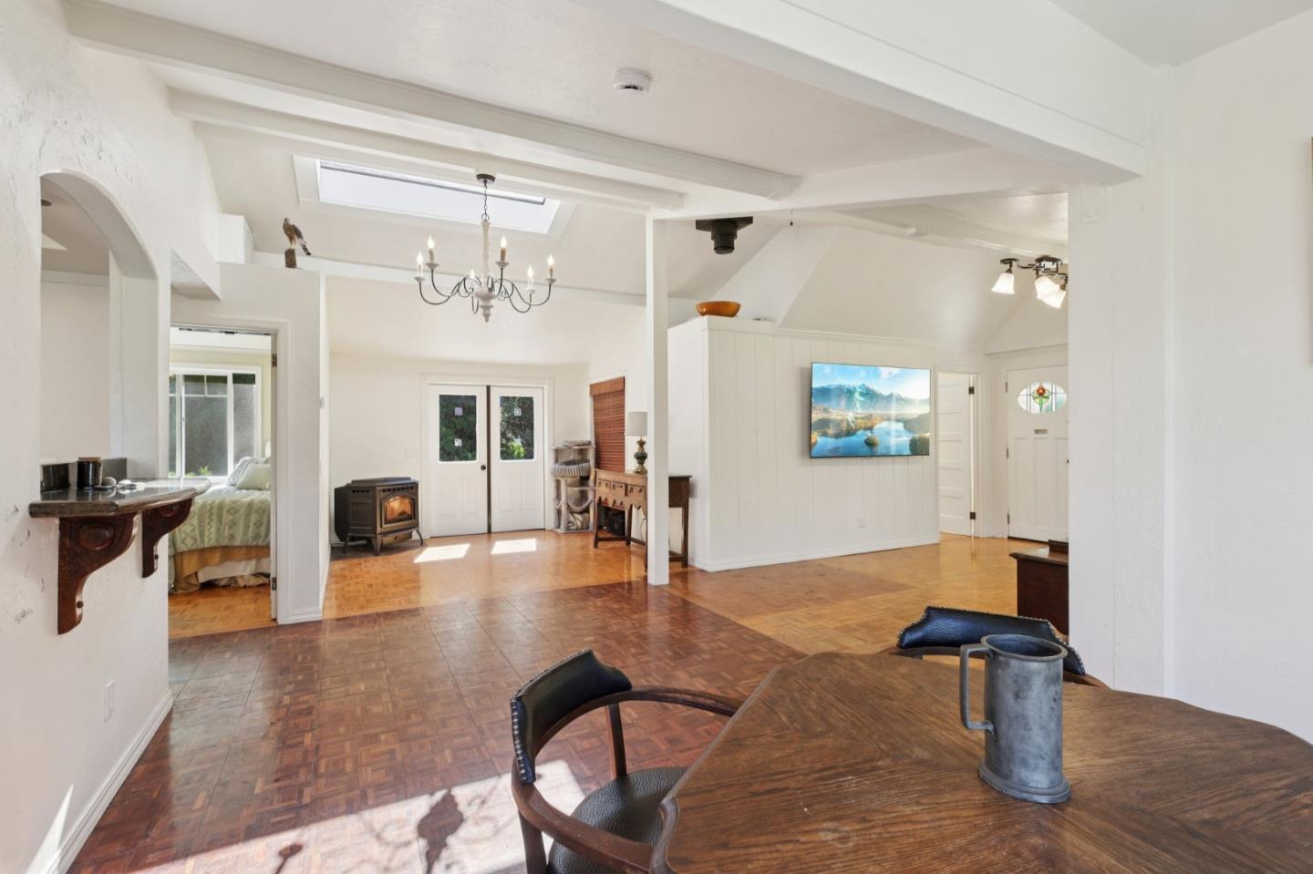 Detail Gallery Image 21 of 57 For 122 Strawberry Canyon Rd, Royal Oaks,  CA 95076 - 3 Beds | 1 Baths