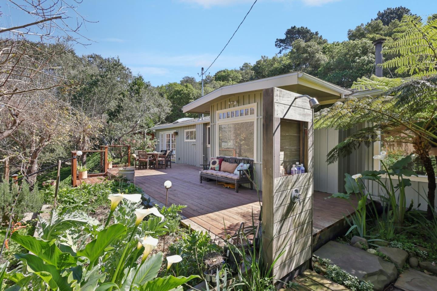 Detail Gallery Image 30 of 57 For 122 Strawberry Canyon Rd, Royal Oaks,  CA 95076 - 3 Beds | 1 Baths