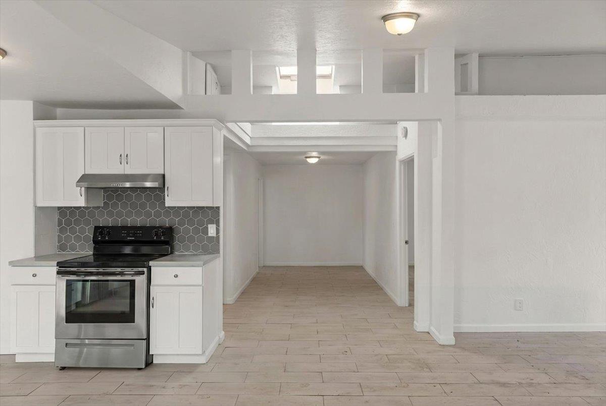 Detail Gallery Image 16 of 35 For 11240 Highway 49, Columbia,  CA 95310 - 6 Beds | 4 Baths