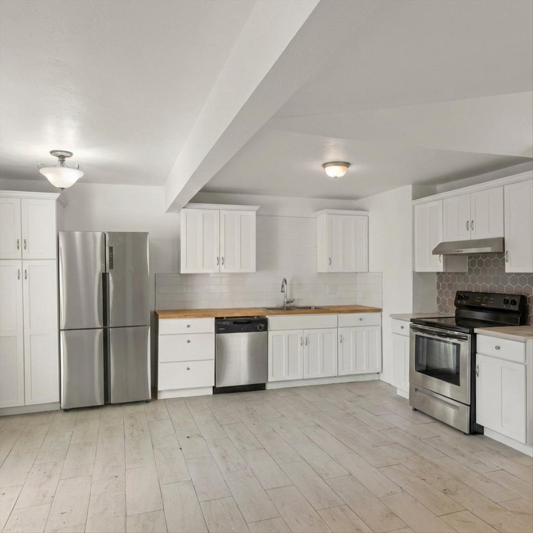 Detail Gallery Image 18 of 35 For 11240 Highway 49, Columbia,  CA 95310 - 6 Beds | 4 Baths