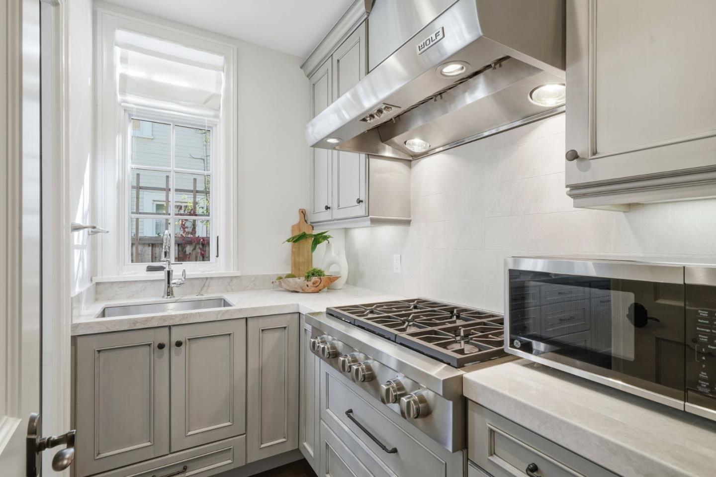 1501 Bryant Street, Palo Alto, CA, 94301