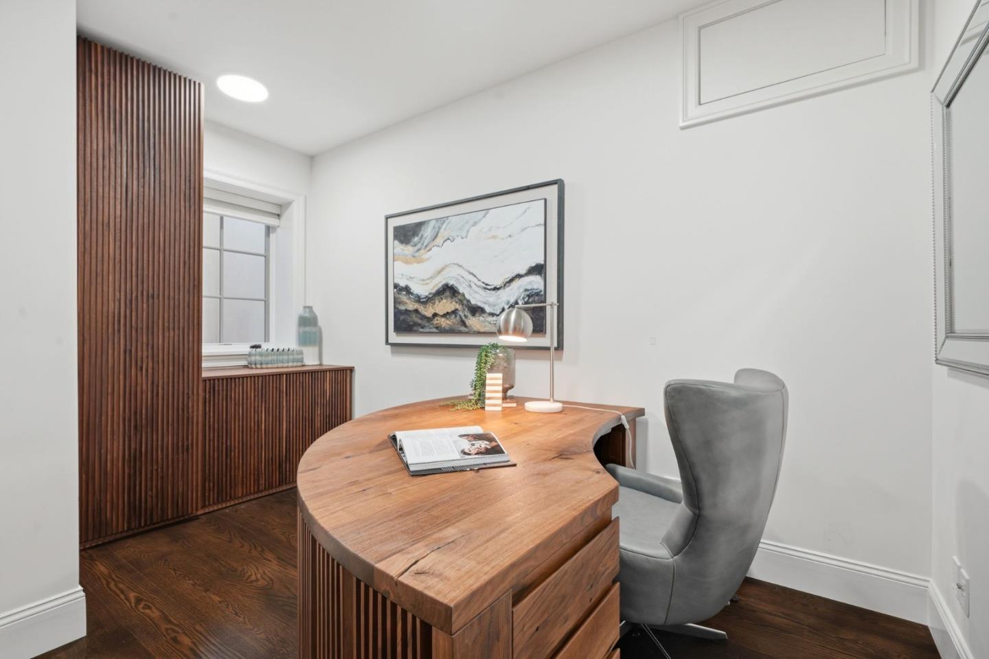 Detail Gallery Image 35 of 69 For 1501 Bryant St, Palo Alto,  CA 94301 - 5 Beds | 5/3 Baths