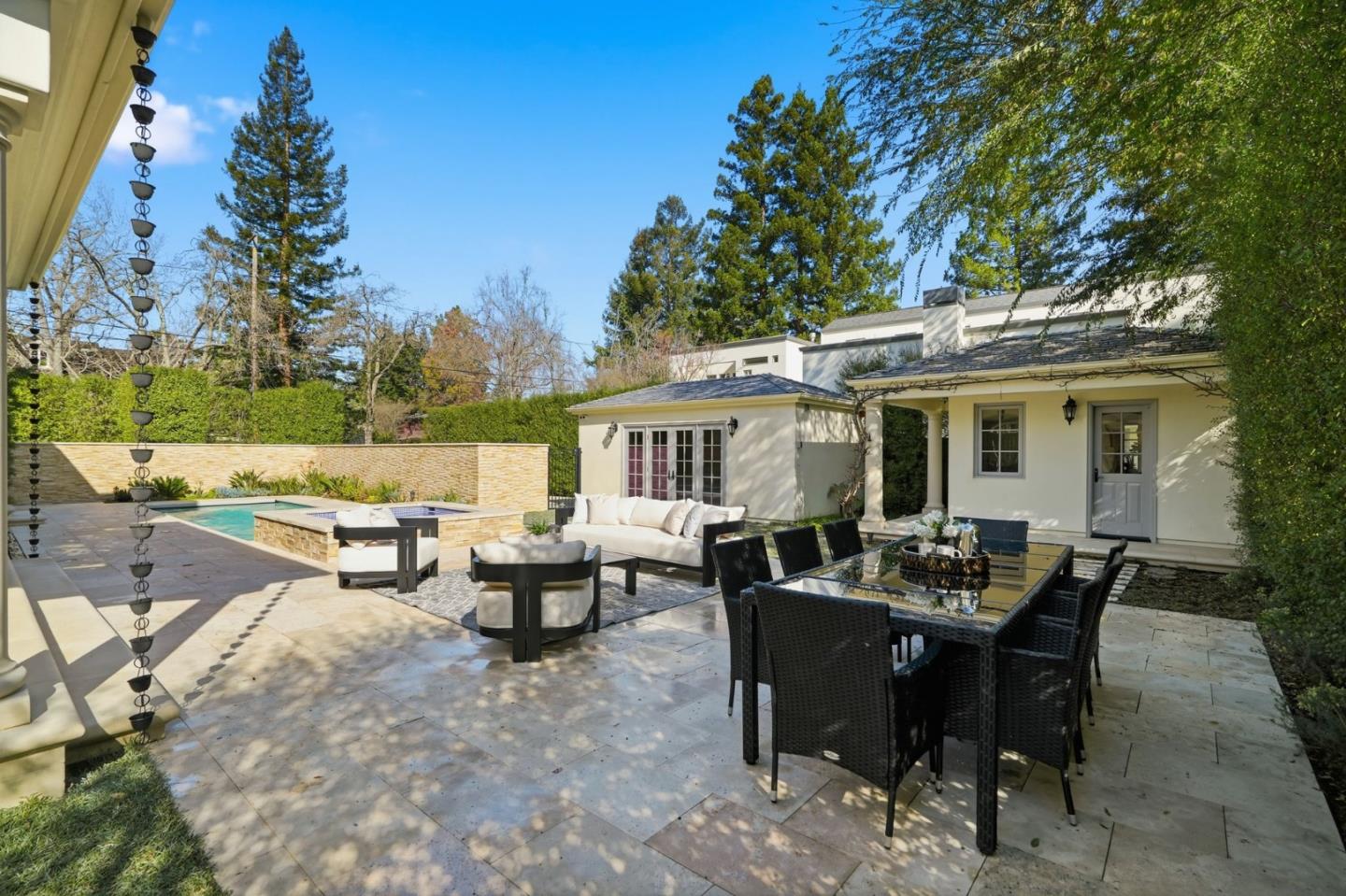 Detail Gallery Image 44 of 69 For 1501 Bryant St, Palo Alto,  CA 94301 - 5 Beds | 5/3 Baths