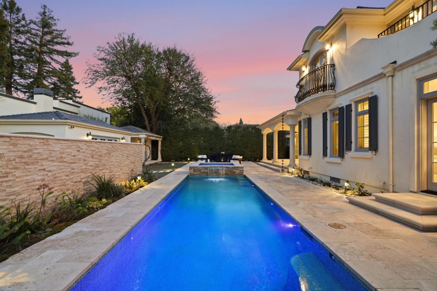 Detail Gallery Image 53 of 69 For 1501 Bryant St, Palo Alto,  CA 94301 - 5 Beds | 5/3 Baths