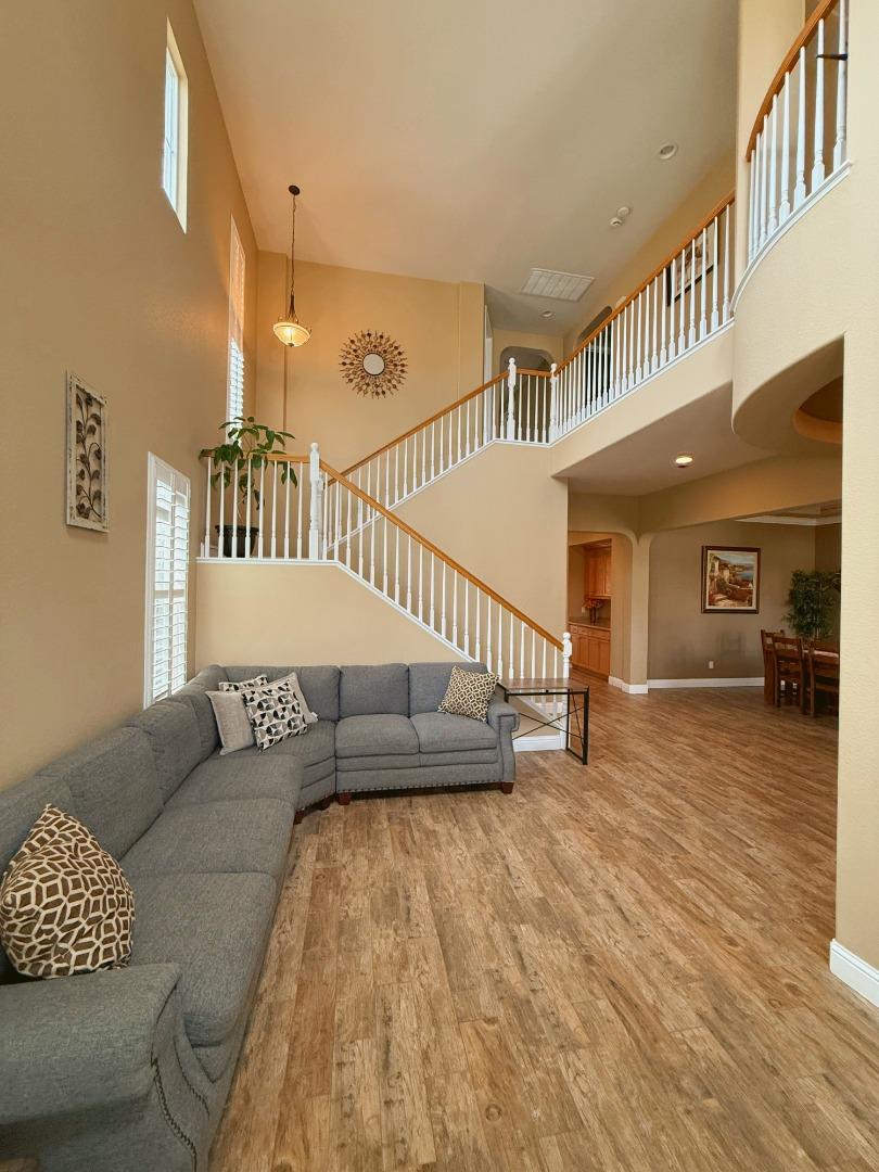 9510 Pinehurst Drive, Roseville, CA, 95747