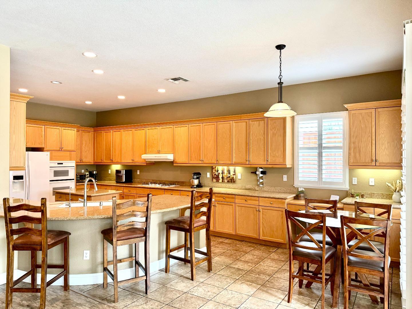 9510 Pinehurst Drive, Roseville, CA, 95747