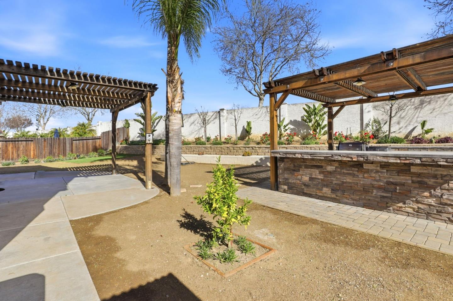 Detail Gallery Image 31 of 39 For 2191 Spruce Dr, Hollister,  CA 95023 - 4 Beds | 2 Baths