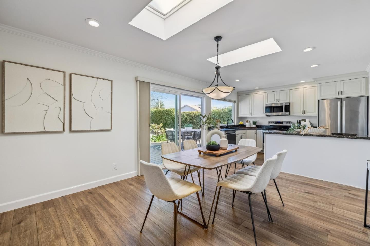 Detail Gallery Image 11 of 43 For 4845 Los Arboles Pl, Fremont,  CA 94536 - 2 Beds | 2 Baths