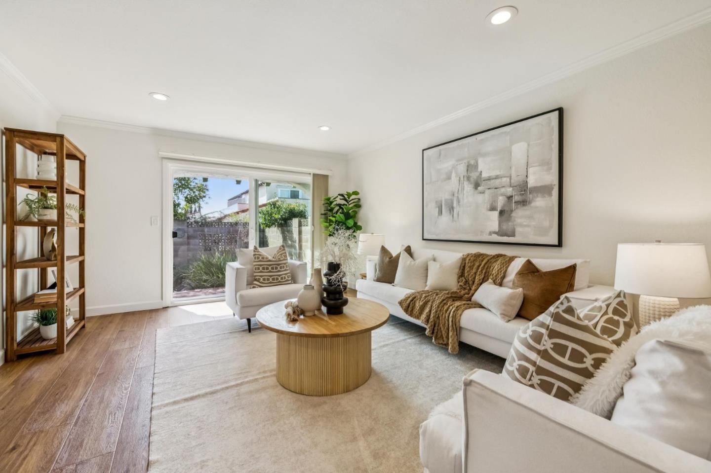 Detail Gallery Image 7 of 43 For 4845 Los Arboles Pl, Fremont,  CA 94536 - 2 Beds | 2 Baths