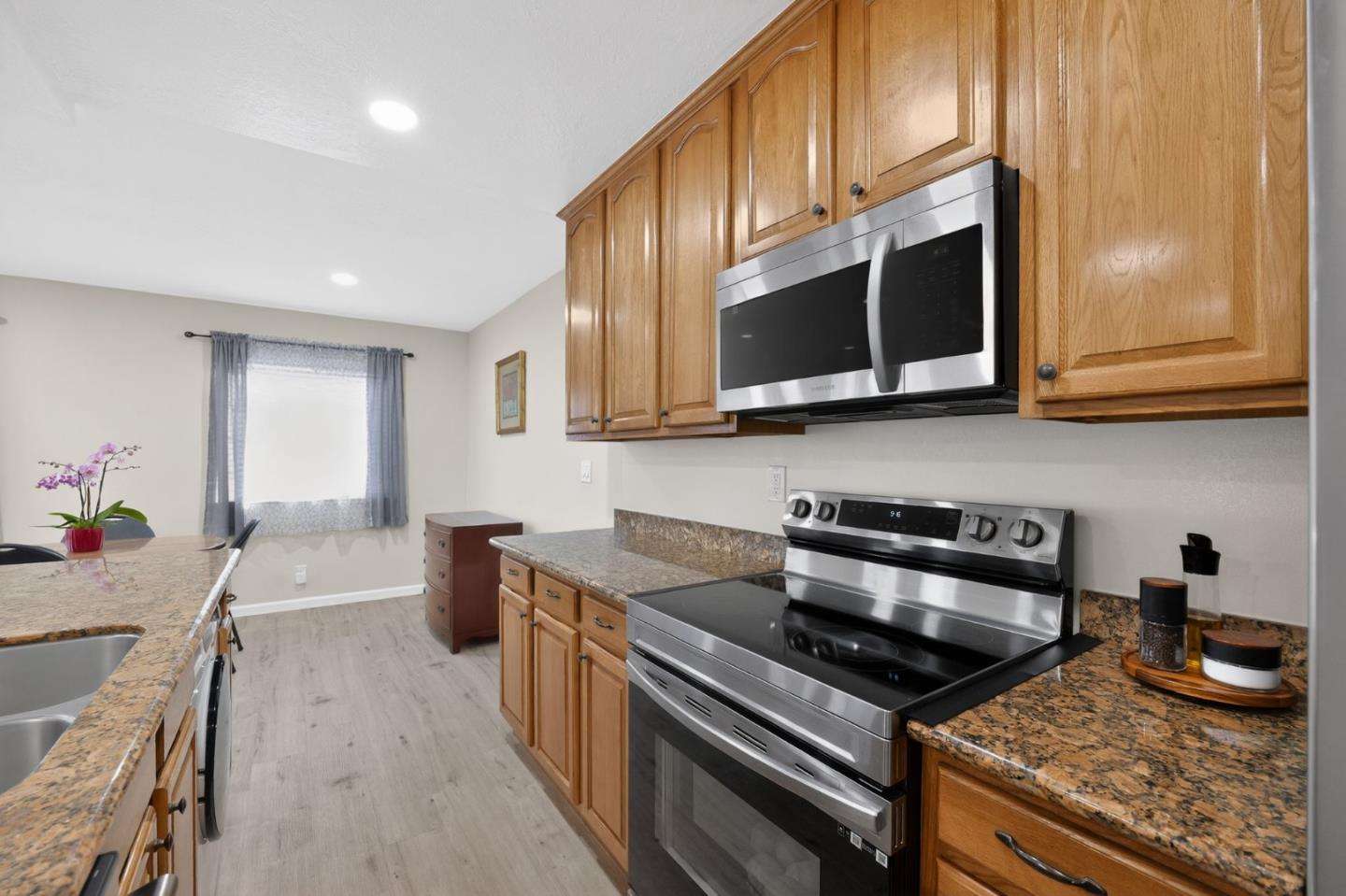 Detail Gallery Image 17 of 43 For 792 Warring #3,  San Jose,  CA 95123 - 2 Beds | 1 Baths