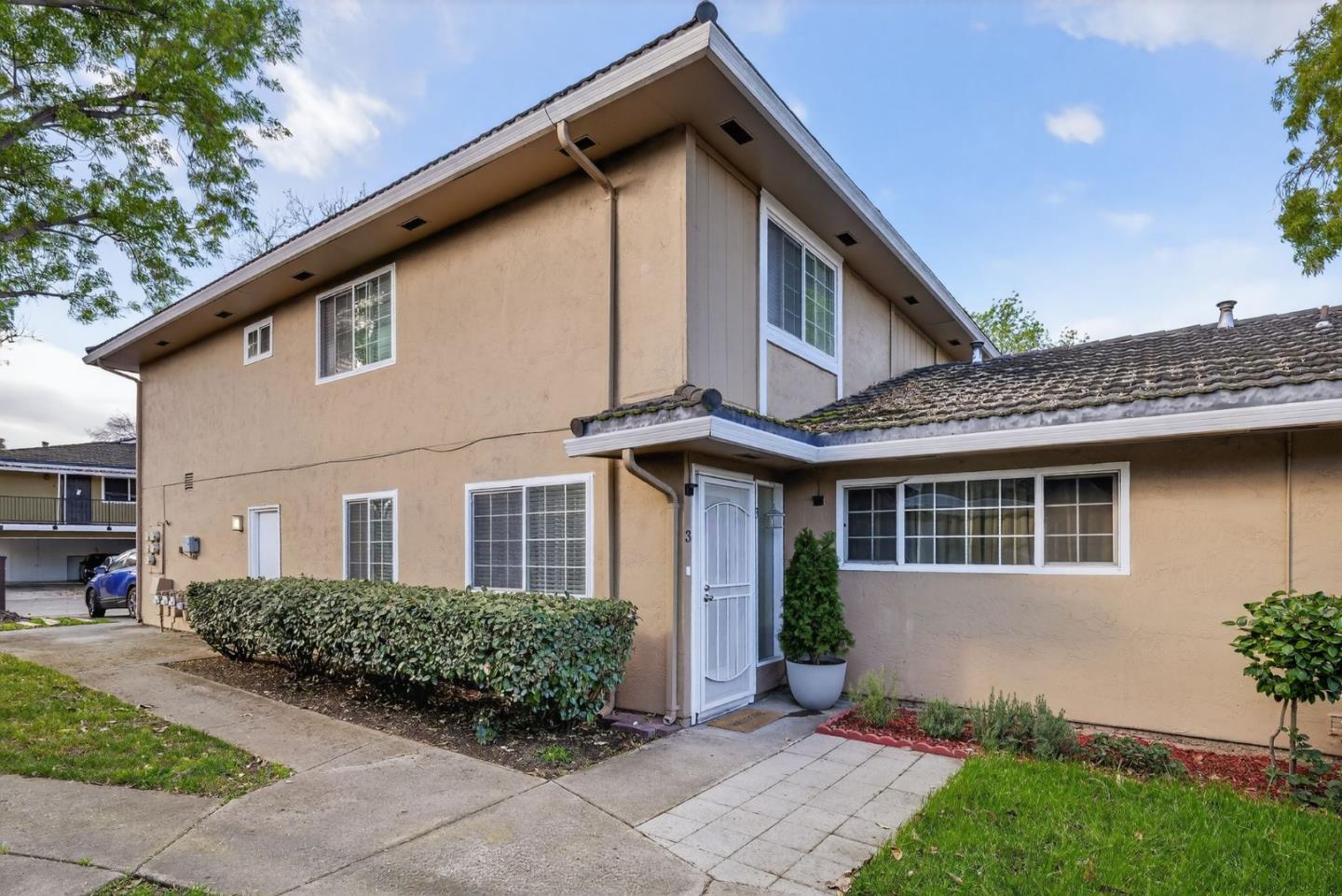 Detail Gallery Image 4 of 43 For 792 Warring #3,  San Jose,  CA 95123 - 2 Beds | 1 Baths