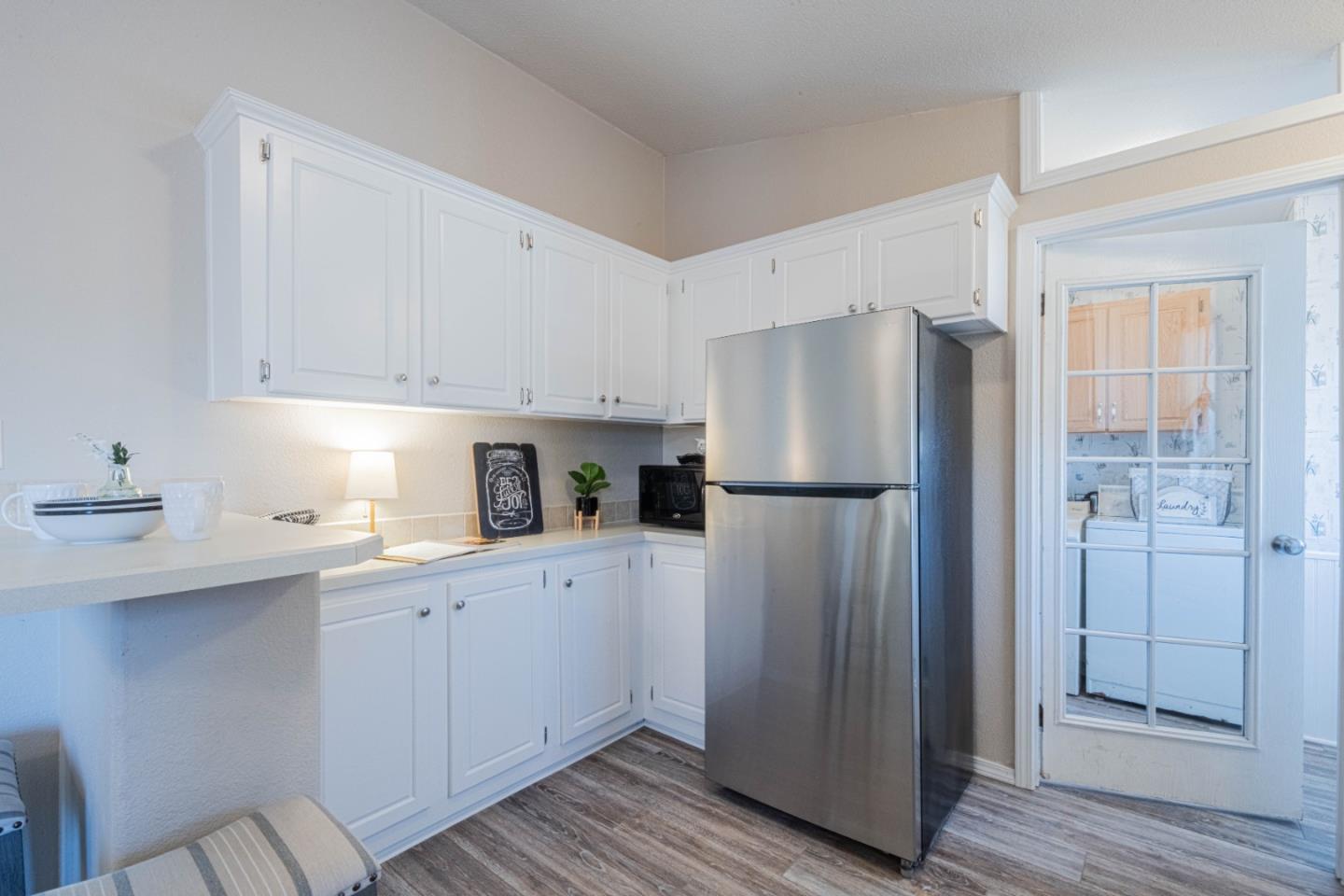 Detail Gallery Image 12 of 31 For 1206 La Salle Ave #7,  Seaside,  CA 93955 - 3 Beds | 2 Baths