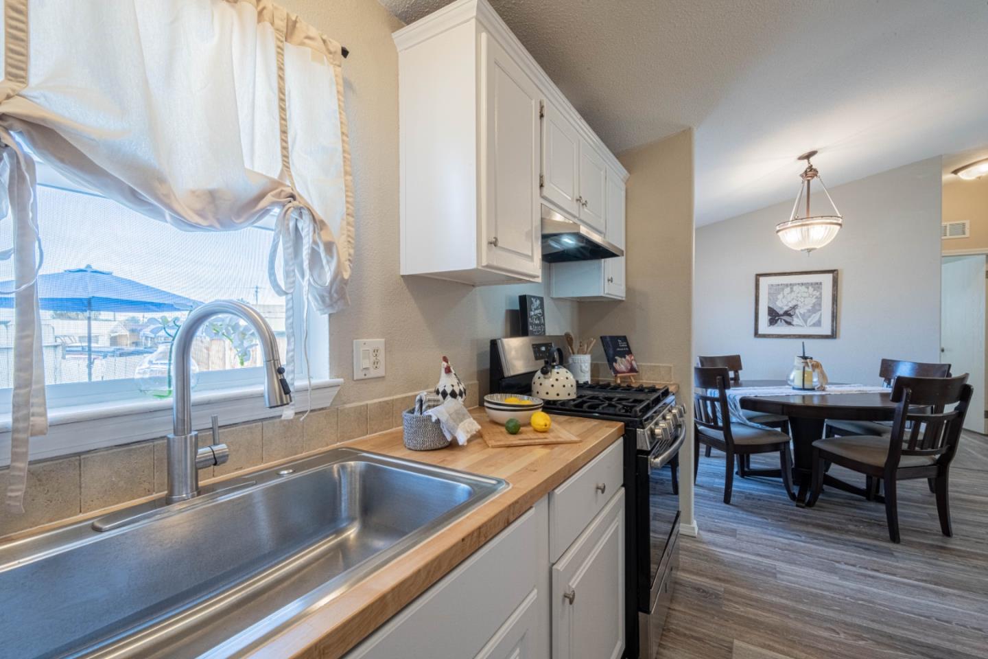 Detail Gallery Image 14 of 31 For 1206 La Salle Ave #7,  Seaside,  CA 93955 - 3 Beds | 2 Baths