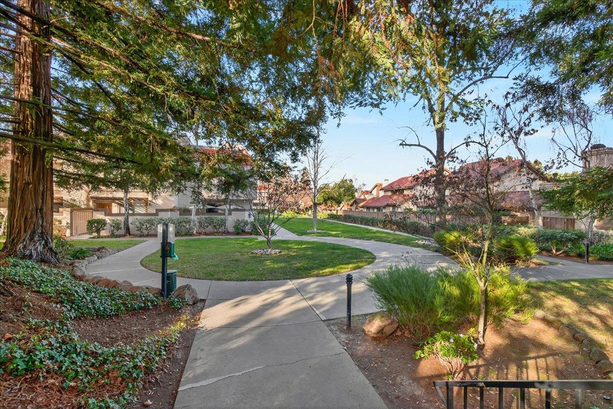 Detail Gallery Image 26 of 31 For 582 Pimlico Court, Walnut Creek,  CA 94597 - 2 Beds | 2/1 Baths