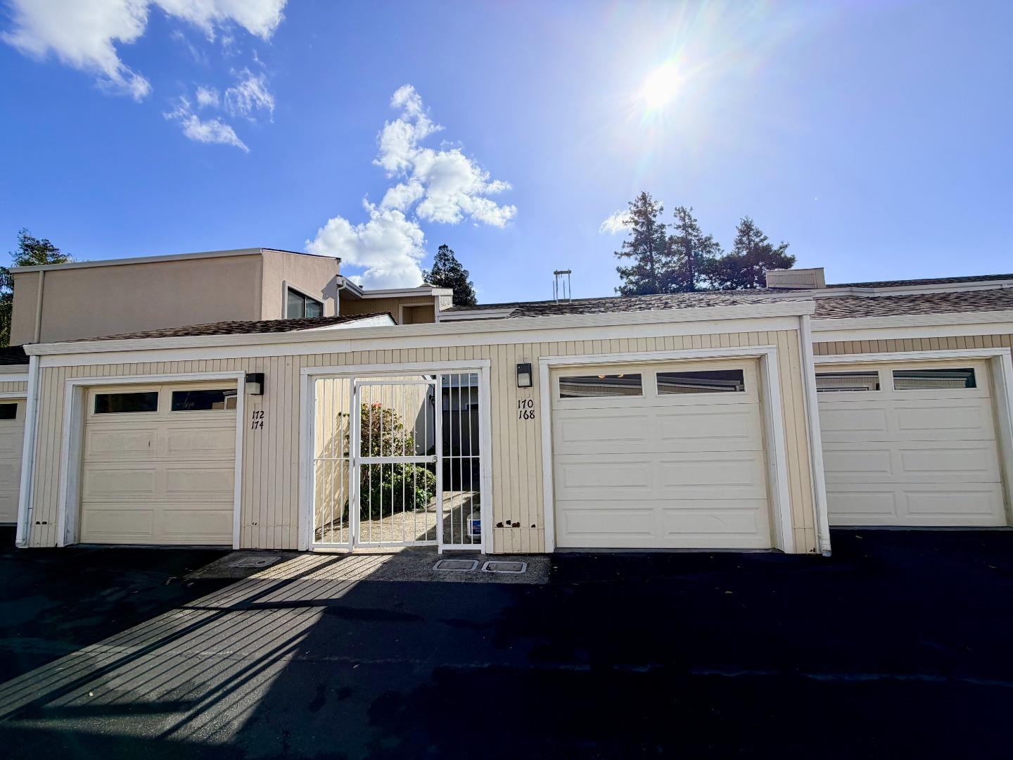 Detail Gallery Image 35 of 40 For 170 Marylinn Dr, Milpitas,  CA 95035 - 2 Beds | 2/1 Baths