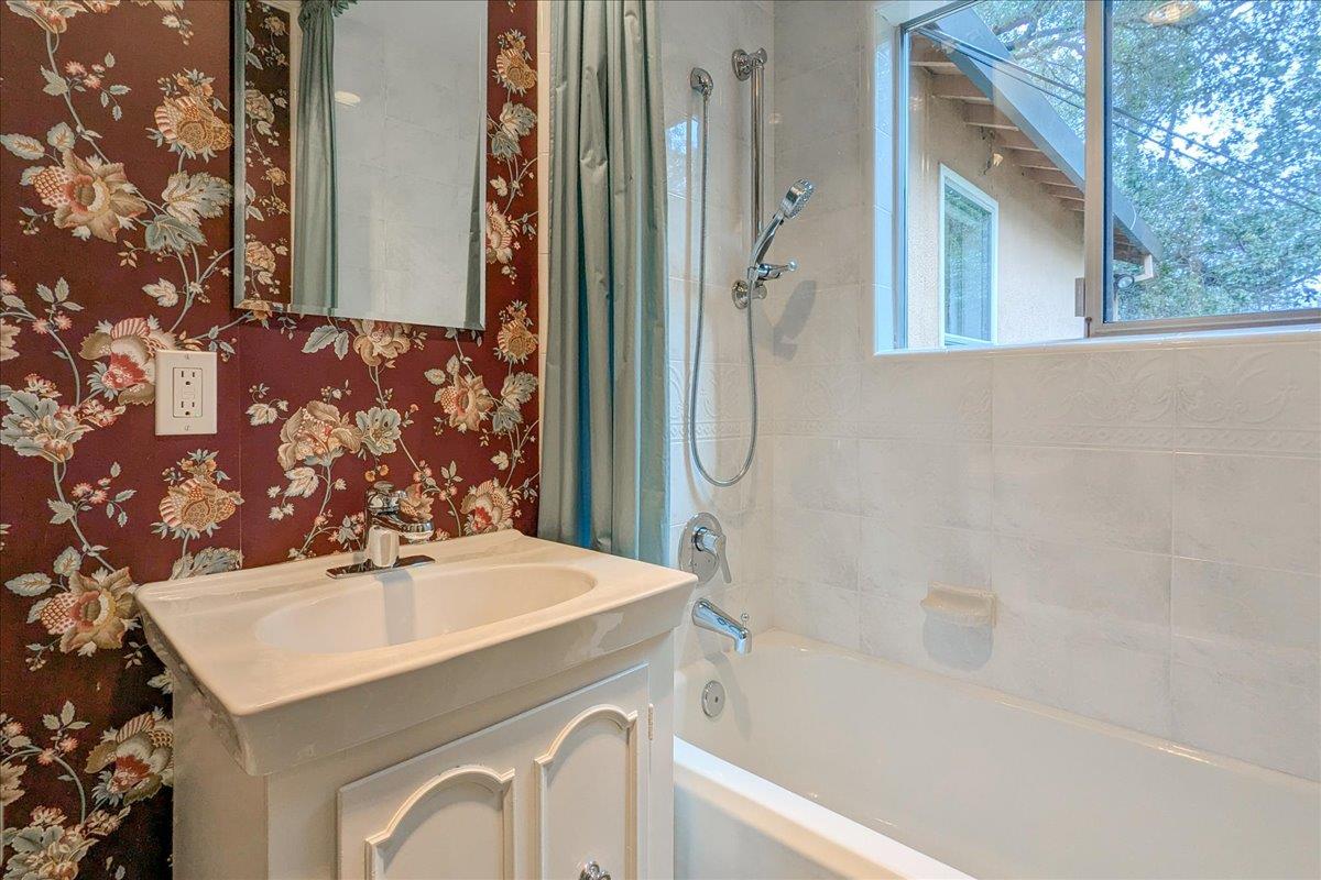 Detail Gallery Image 36 of 60 For 19401 San Marcos Rd, Saratoga,  CA 95070 - 5 Beds | 5 Baths